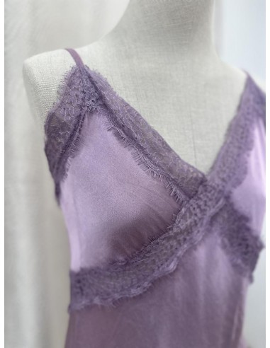 LENCERA MALVA 