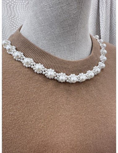 JERSEY CUELLO PERLAS CAMEL 