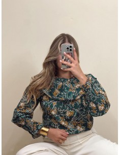 BLUSA FLOR VERDE 
