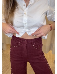 PANTALÓN TACHAS BURDEOS  2