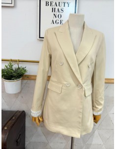 AMERICANA JOSEFINE CREMA  2