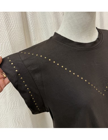 CAMISETA TACHAS MARRÓN 