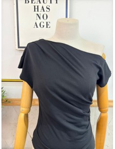 CAMISETA MARTA NEGRA 2