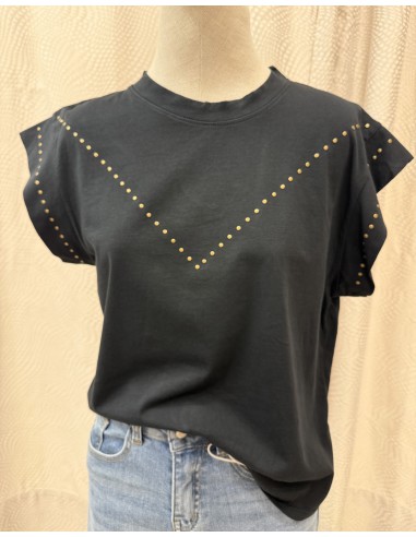 CAMISETA TACHAS NEGRA 