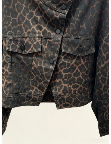 CAZADORA PRINT LEOPARD
